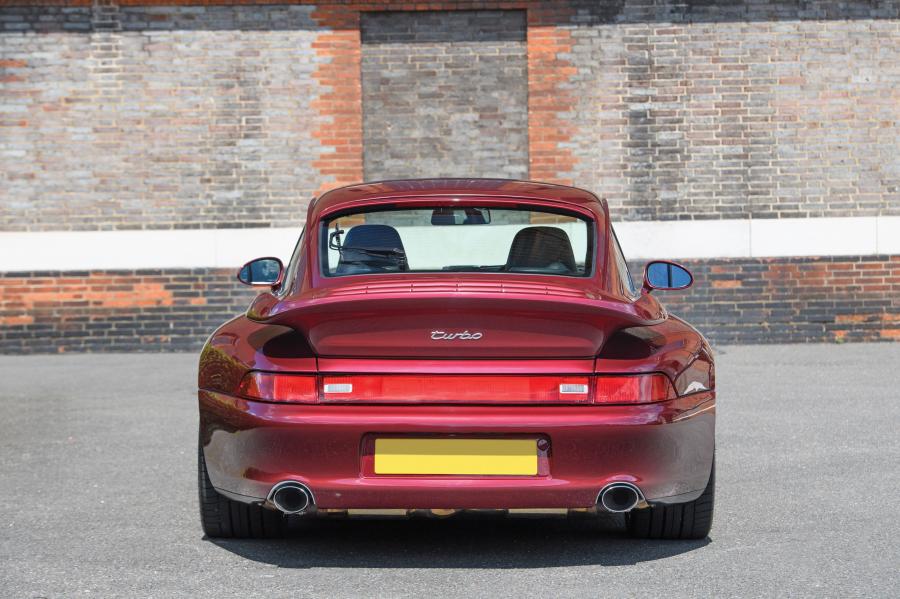  Porsche 911 Turbo 3.6 Coupe 1995 года  (UK) (фото 15 из 26)